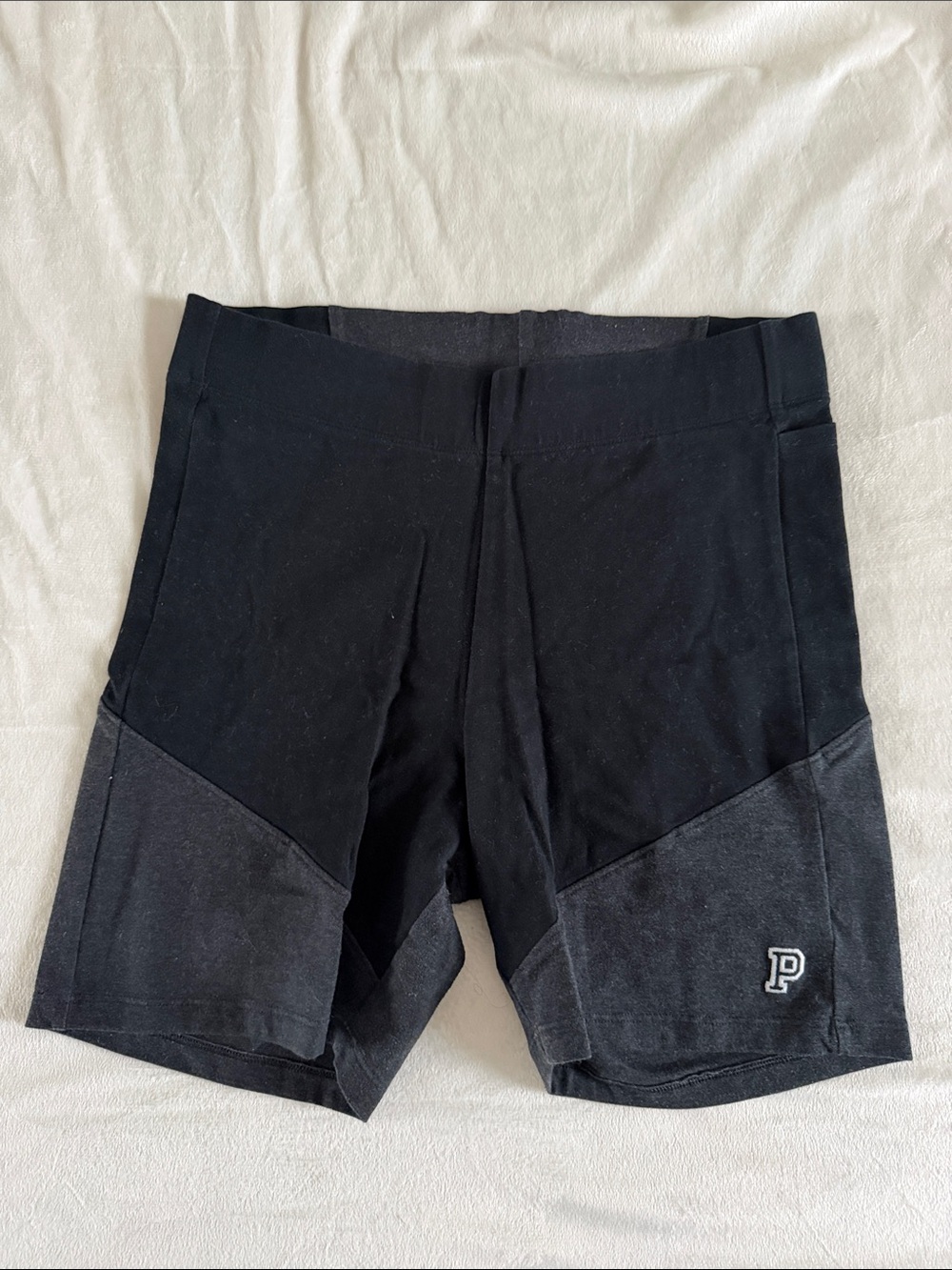 PINK Victoria's Secret Two-Tone Black Yoga Shorts